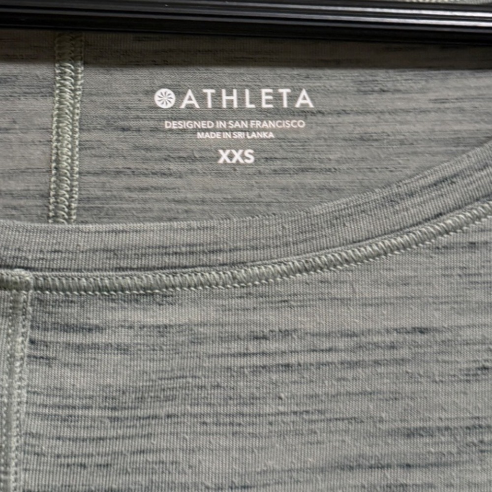 Athleta Womens XXS Grey Space Dye Long Sleeve Boat Neck Relaxed Top - Picture 2 of 4